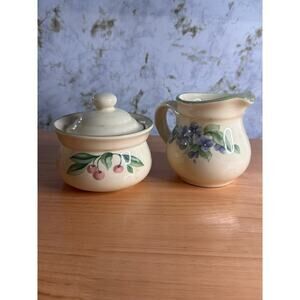 Vintage Pfaltzgraff cream and sugar in amazing condition